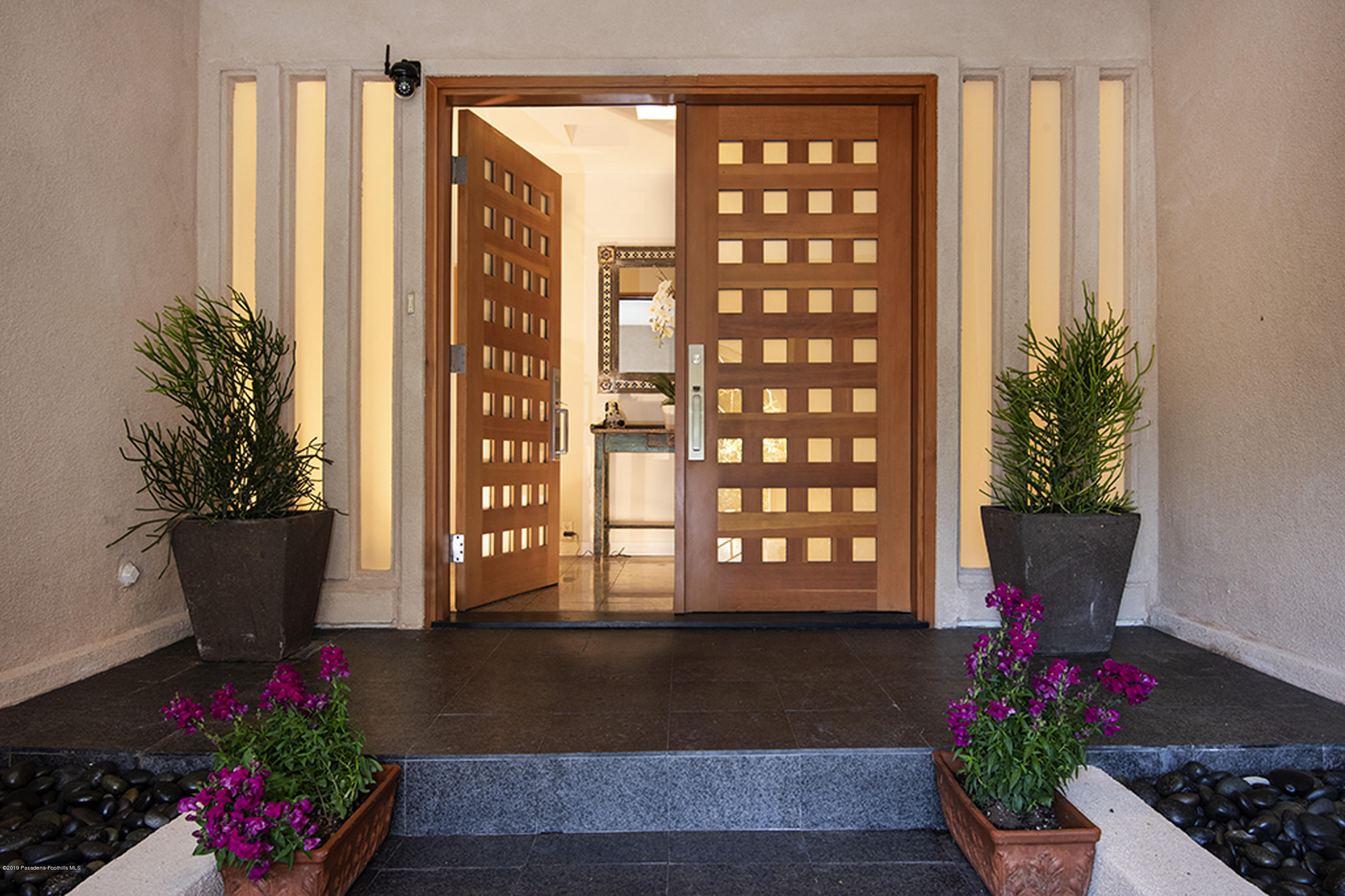 903 Arden Road Pasadena, CA 91106 - Photo 9 of 64 CJC_2887doorA