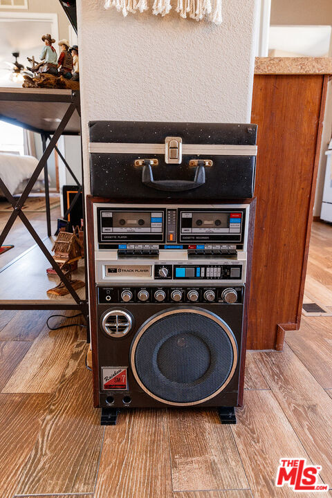55626 Pipes Canyon Road Yucca Valley, CA 92284 - Photo 41 of 61 a utility room with washer and dryer