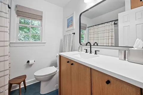 $600,000 | 3733 Crooked Brook Trail, Apex, NC 27539