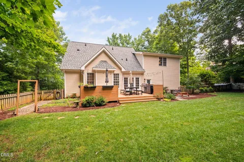 $600,000 | 3733 Crooked Brook Trail, Apex, NC 27539