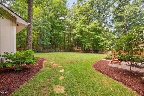 $600,000 | 3733 Crooked Brook Trail, Apex, NC 27539