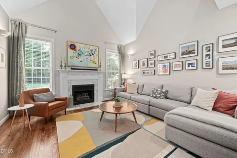 $600,000 | 3733 Crooked Brook Trail, Apex, NC 27539