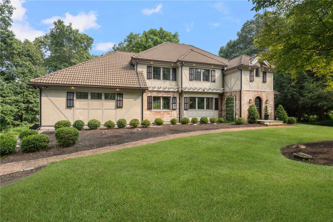 6 Mara Lane North Smithfield, RI 02896 - Photo 3 of 50