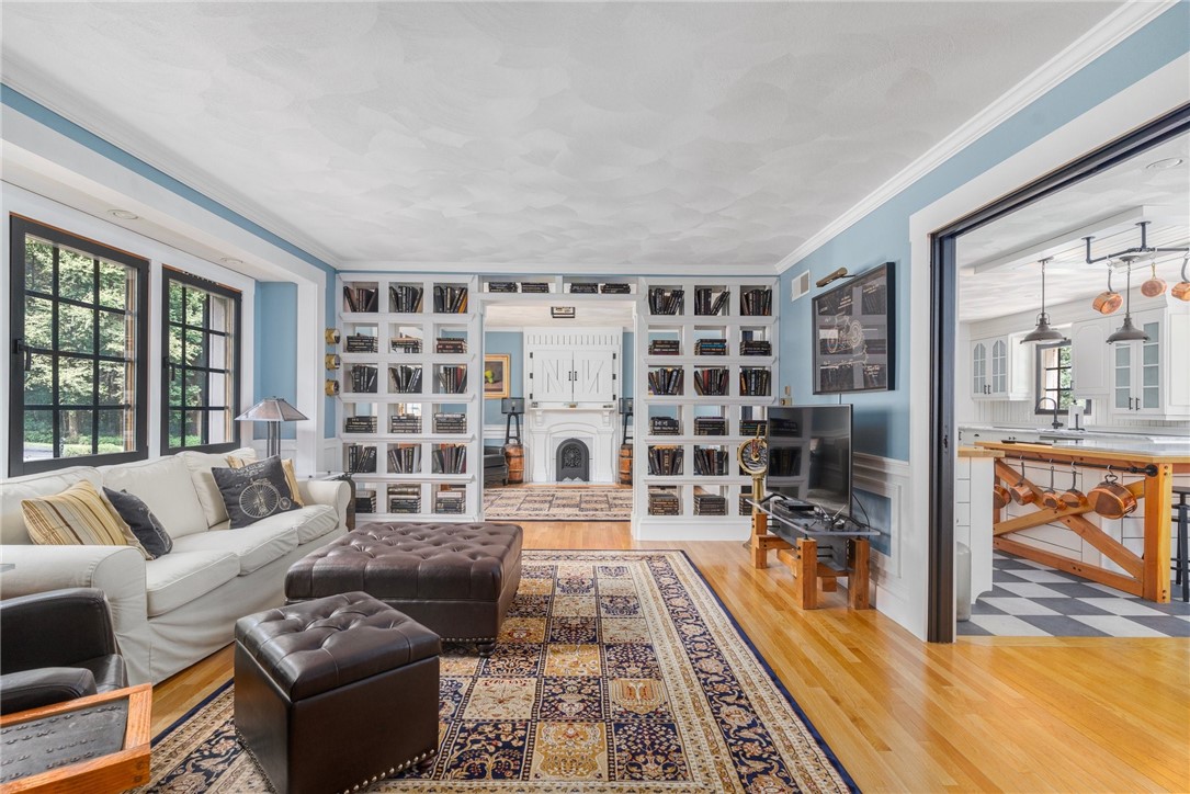 6 Mara Lane North Smithfield, RI 02896 - Photo 5 of 50