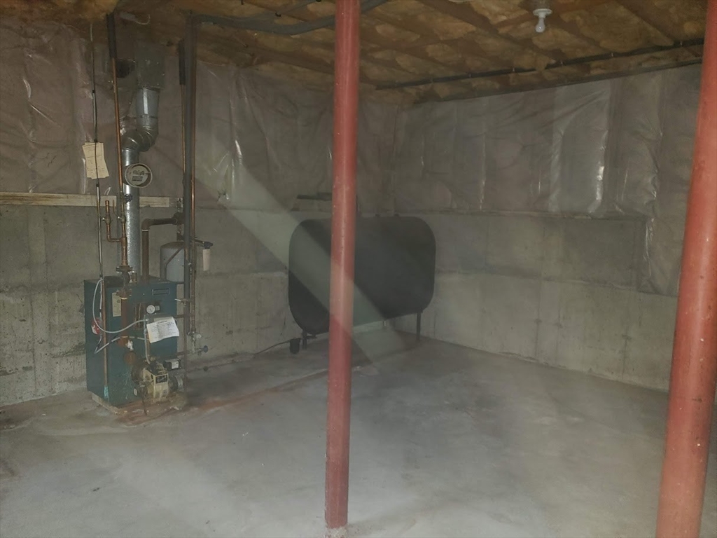 21 Spencer Road Oakham, MA 01068 - Photo 20 of 25 a bathroom with a shower