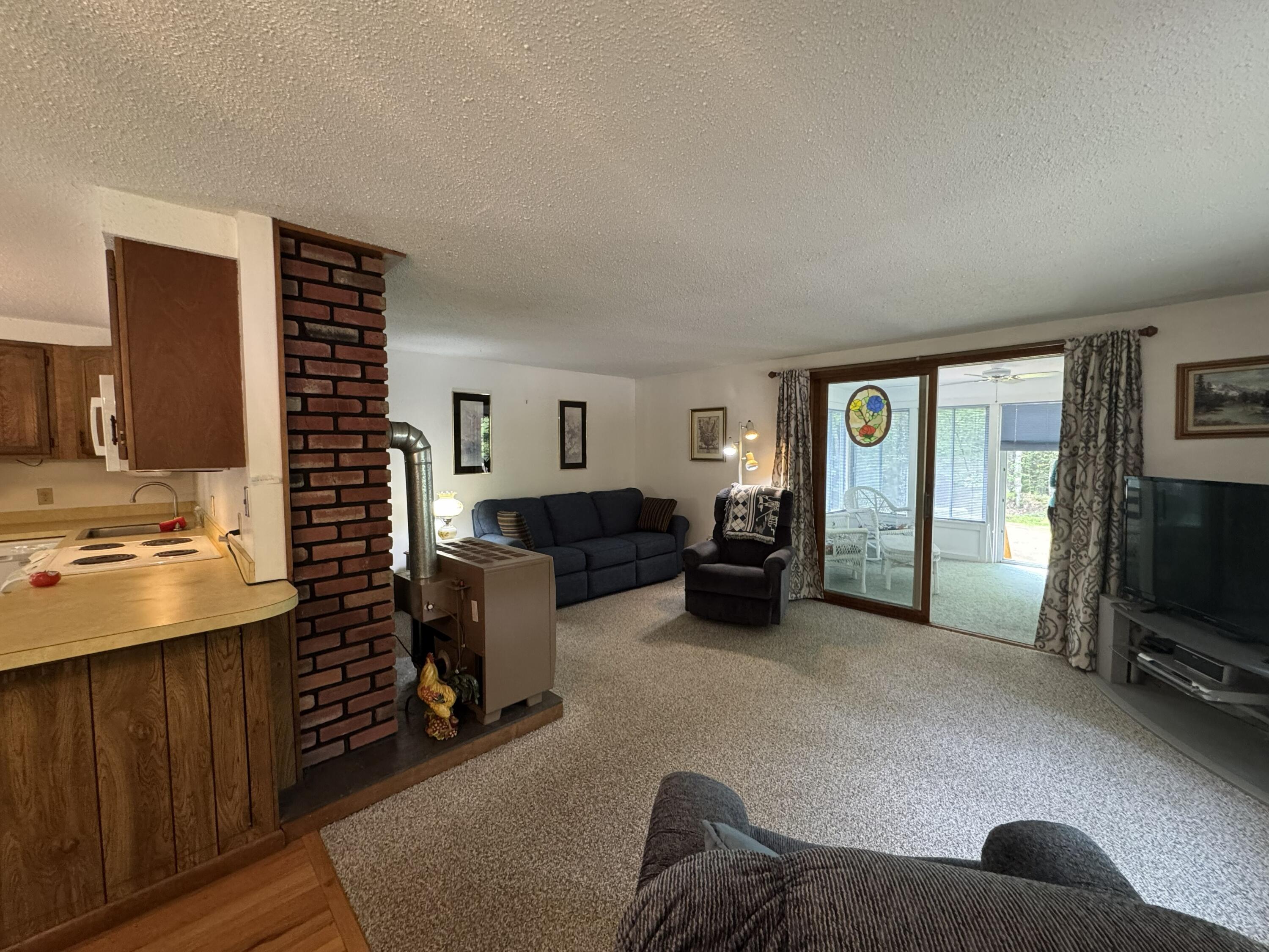 318 Shapleigh Road Lebanon, ME 04027 - Photo 5 of 23 IMG_1563
