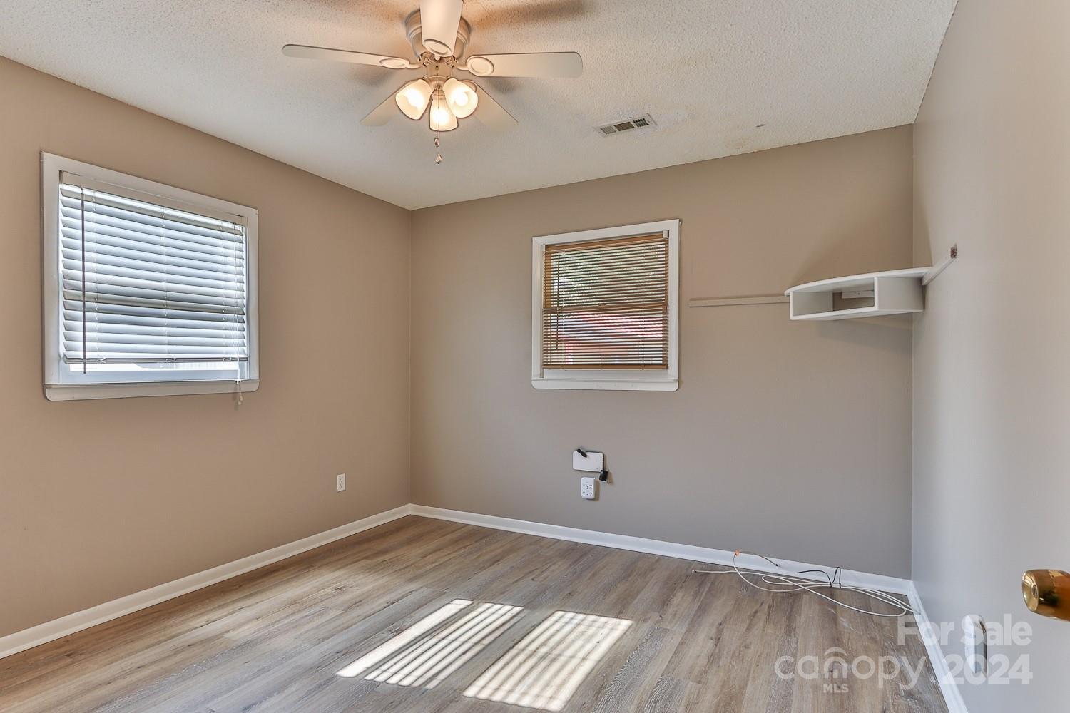 2275 Wagon Road Newton, NC 28658 - Photo 31 of 47 Gallery Image 31