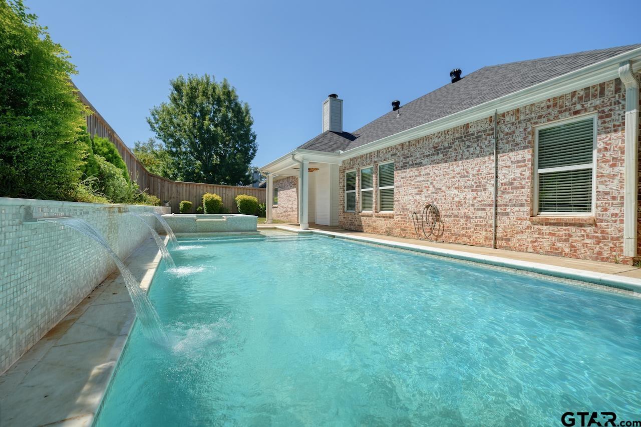 812 Rugby Lane Whitehouse, TX 75791 - Photo 39 of 43 Gallery Image 39