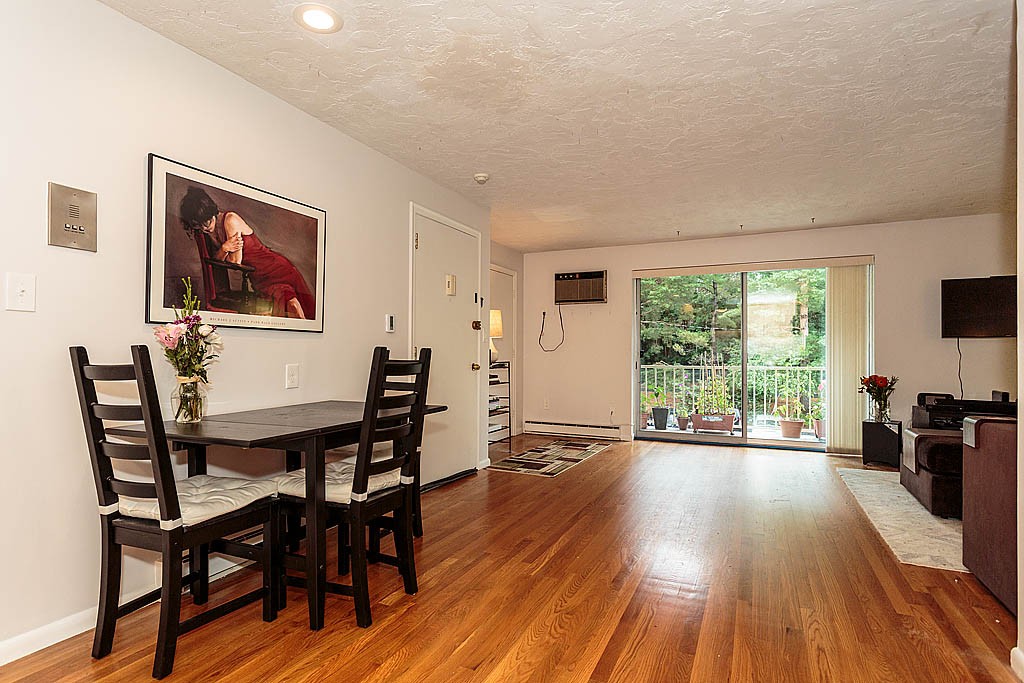 30 Hamilton Road, Unit 202 Arlington, MA 02474 - Photo 10 of 24 Gallery Image 10