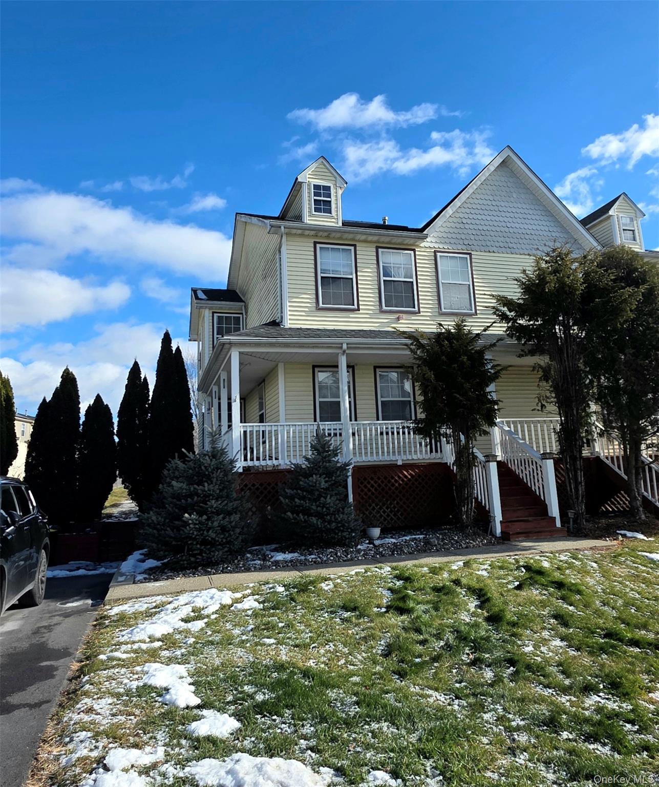 99 Evan Road Warwick, NY 10990 - Photo 2 of 20 a front view of a house with a yard