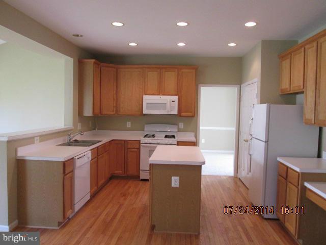 1757 Castle Rock Road Frederick, MD 21701 - Photo 15 of 24 Kitchen