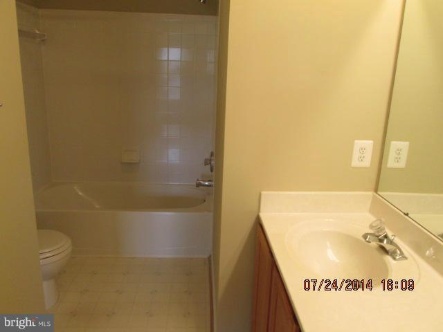 1757 Castle Rock Road Frederick, MD 21701 - Photo 23 of 24 Bath