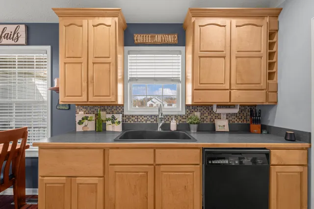 $340,000 | 2434 Jeffery Lane, Niles, MI 49120