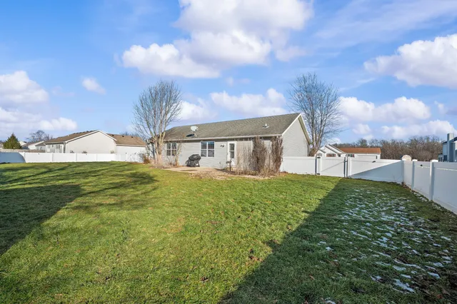 $340,000 | 2434 Jeffery Lane, Niles, MI 49120
