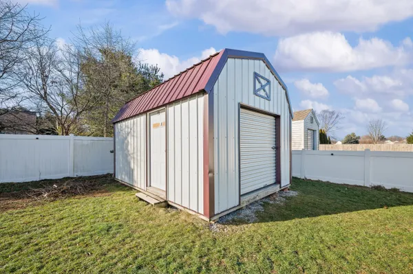 $332,000 | 2434 Jeffery Lane, Niles, MI 49120