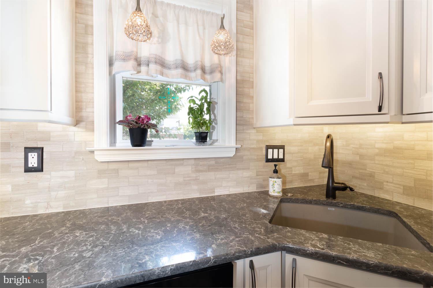 920 Rhawn Street Philadelphia, PA 19111 - Photo 13 of 32 Gallery Image 13
