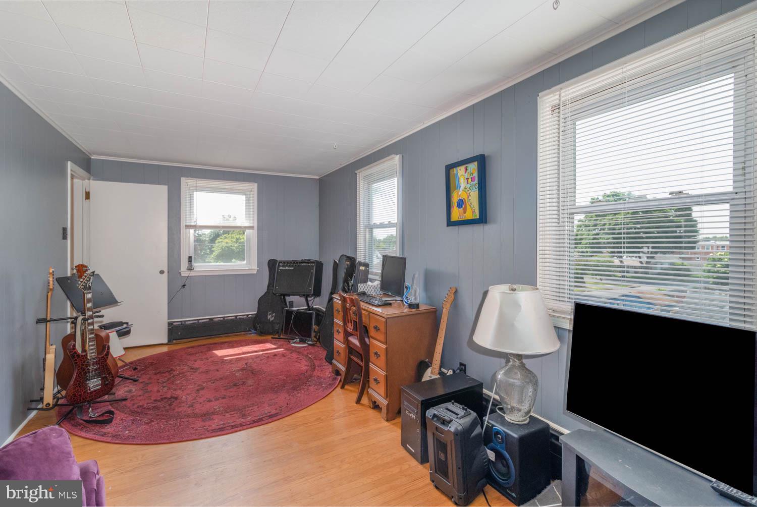 920 Rhawn Street Philadelphia, PA 19111 - Photo 21 of 32 Bonus space or 4th bedroom