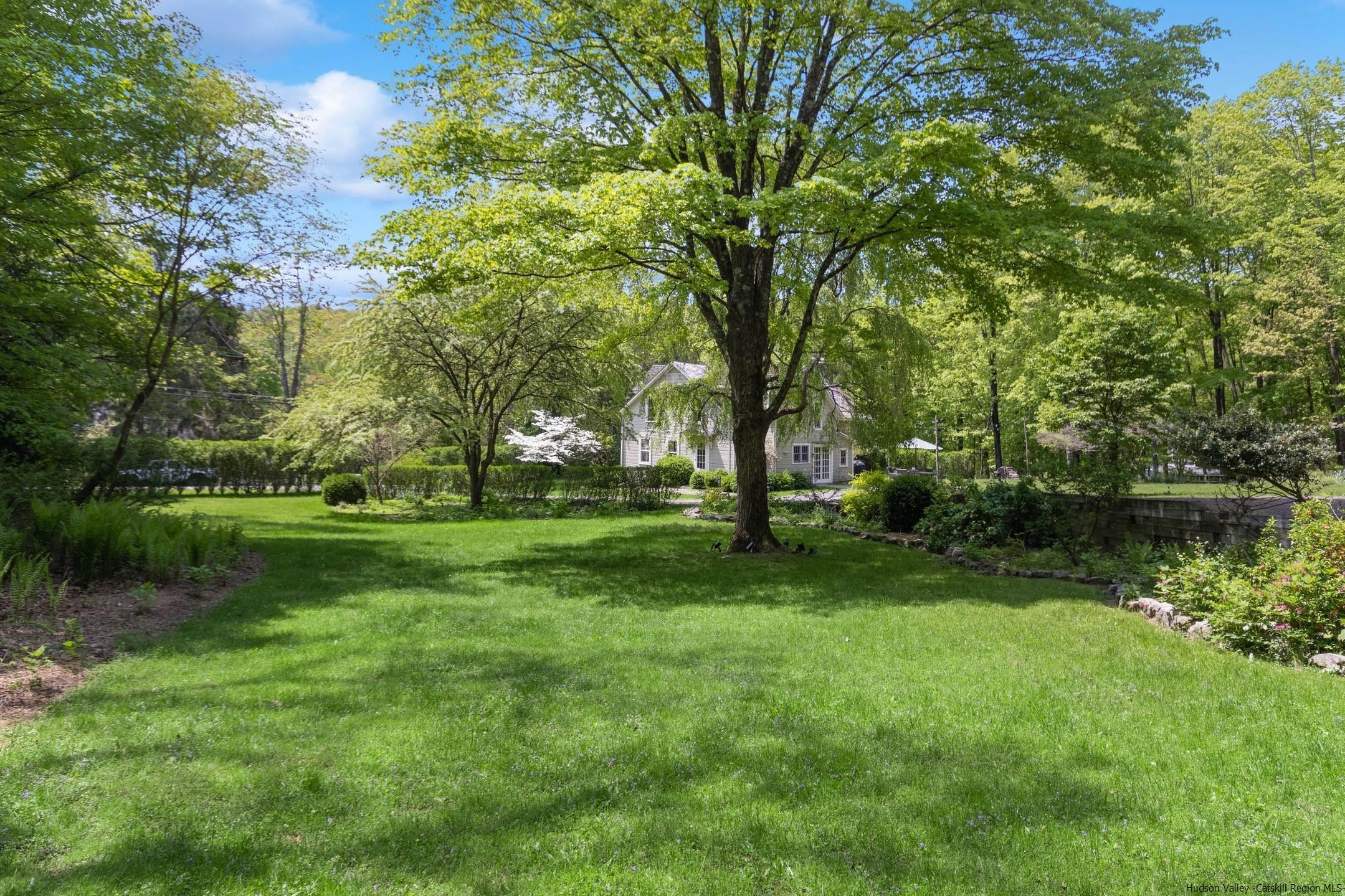 172-174 Peak Road Stone Ridge, NY 12484 - Photo 30 of 34 Photo 31