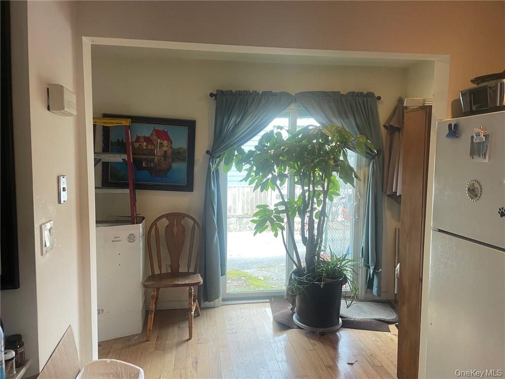 100 Dunderberg Road Putnam Valley, NY 10579 - Photo 19 of 29 a view of a entryway