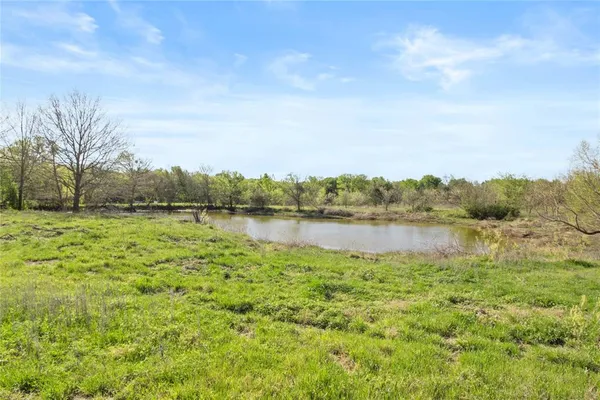 $375,000 | 971 St Mexia Tx 76667, Mexia, TX 76667