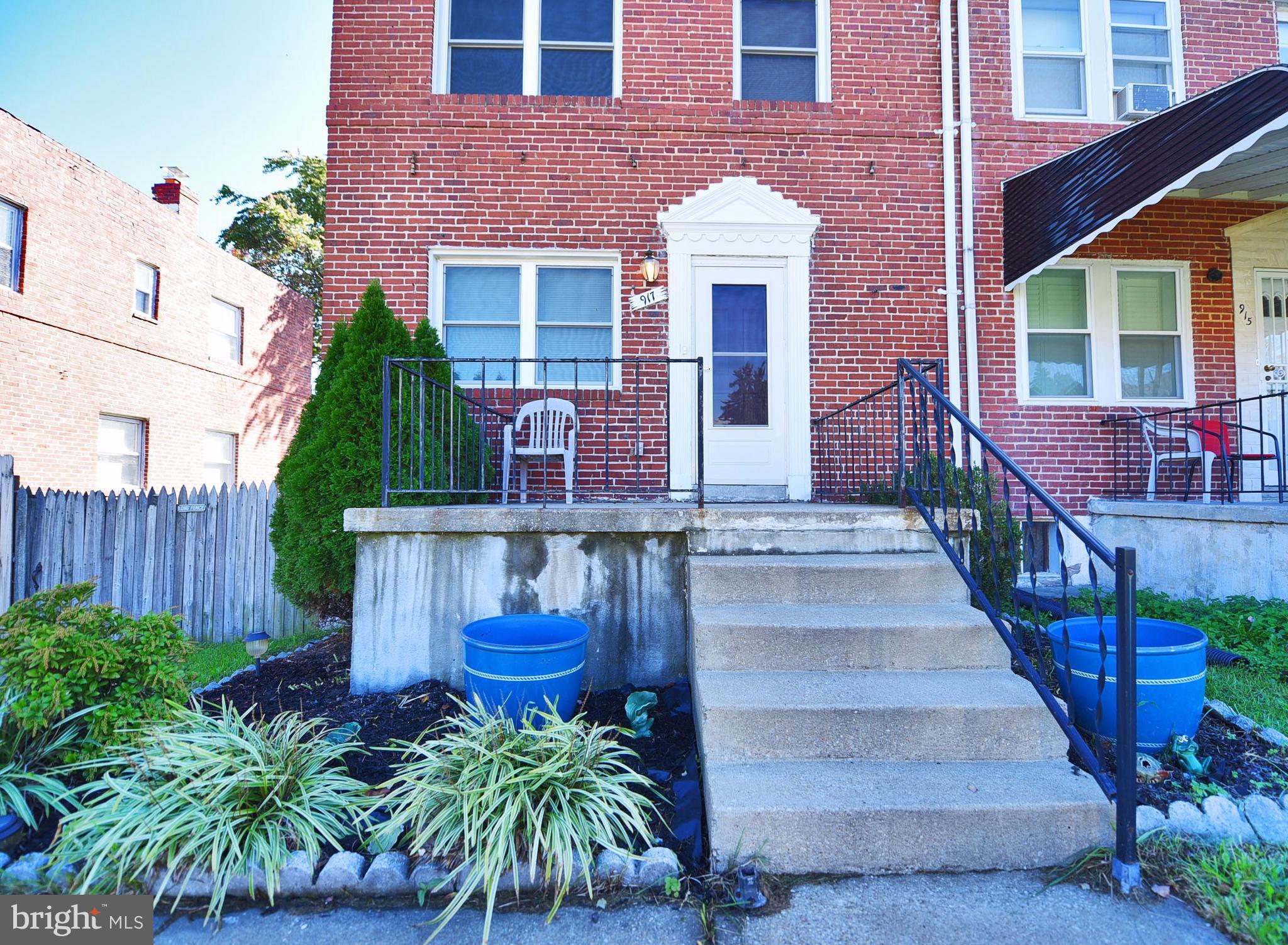 917 Coleridge Road Baltimore, MD 21229 - Photo 2 of 29 Exterior (Front)