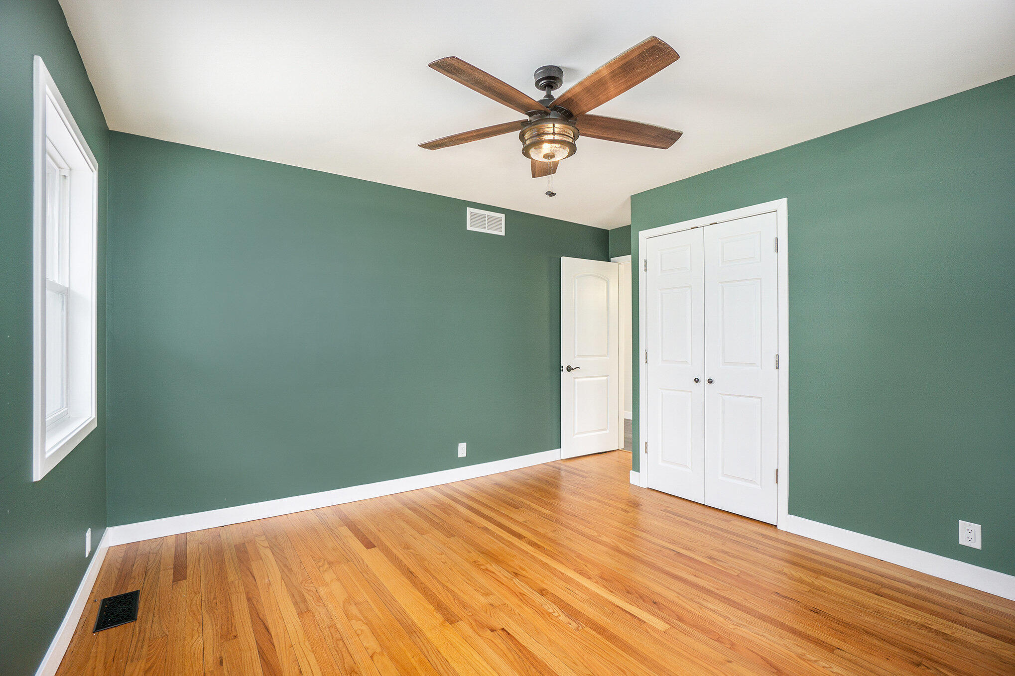 3228 Olney Road Kalamazoo, MI 49006 - Photo 17 of 29 018_dsc04535_664