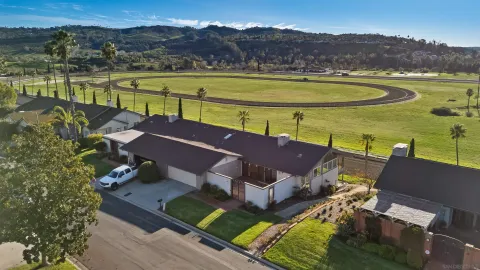 $799,000 | 44 Vía Casitas, Bonsall, CA 92003