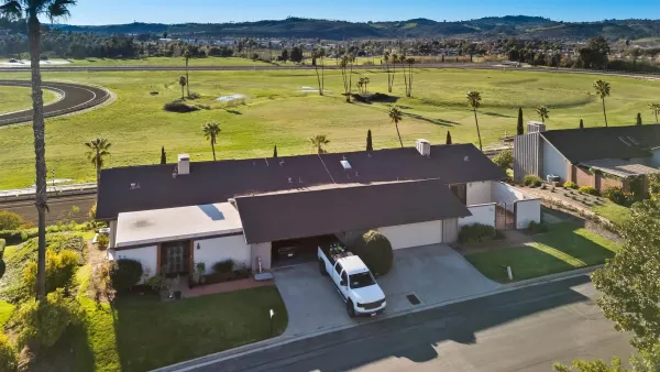 $775,000 | 44 Vía Casitas, Bonsall, CA 92003