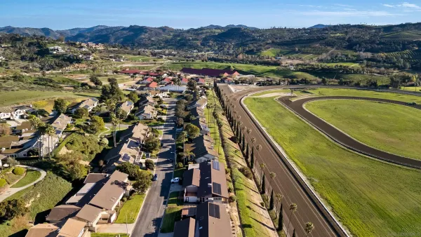 $775,000 | 44 Vía Casitas, Bonsall, CA 92003