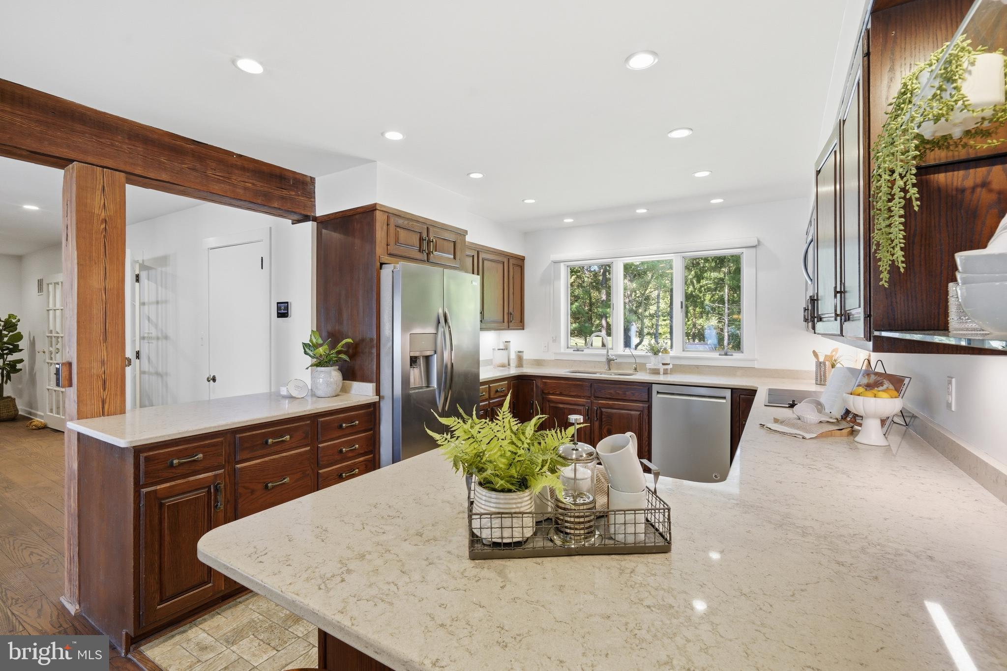 26279 Deep Water Harbor Road Easton, MD 21601 - Photo 15 of 51 Kitchen