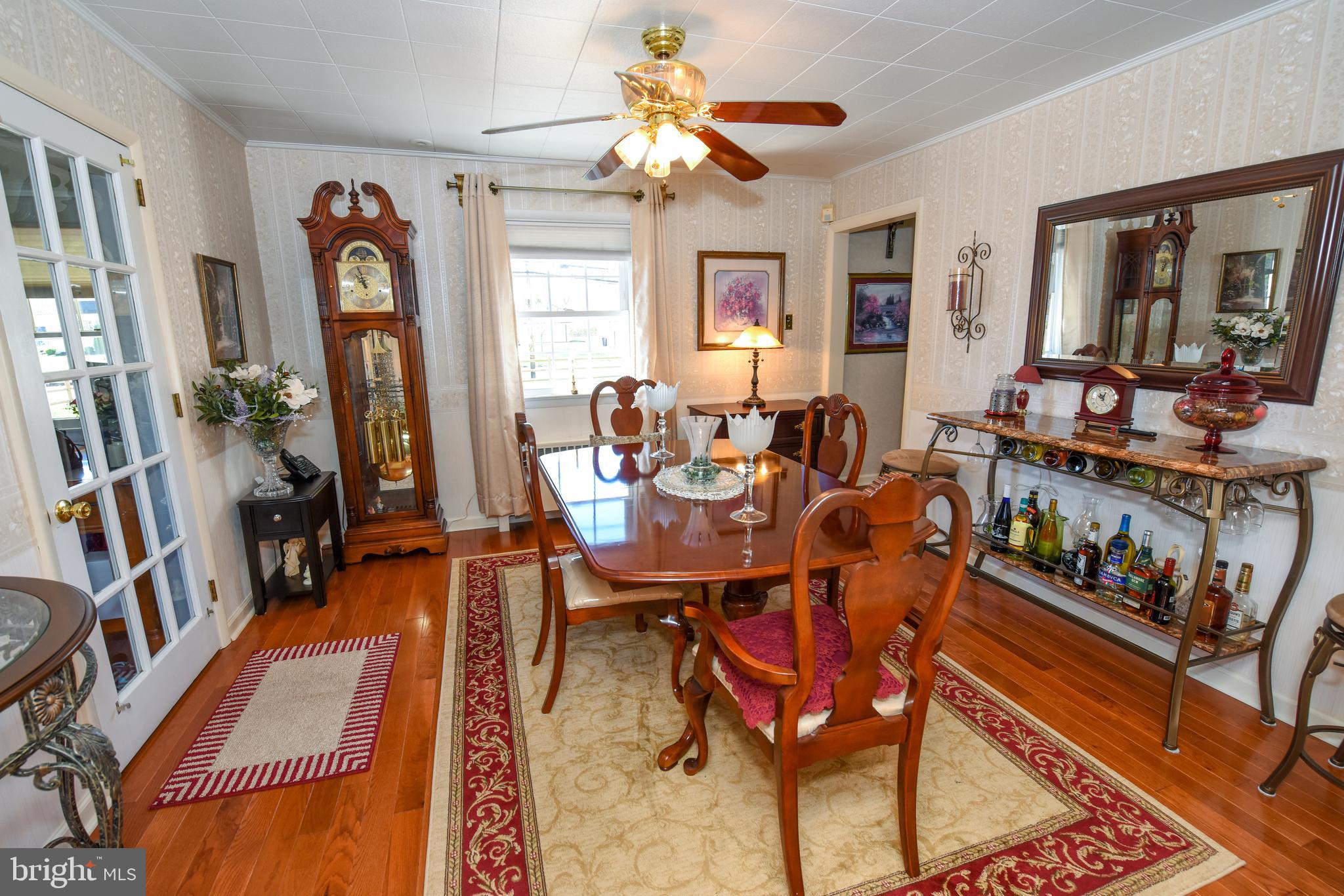 359 Durham Road Langhorne, PA 19047 - Photo 4 of 33 Gallery Image 4