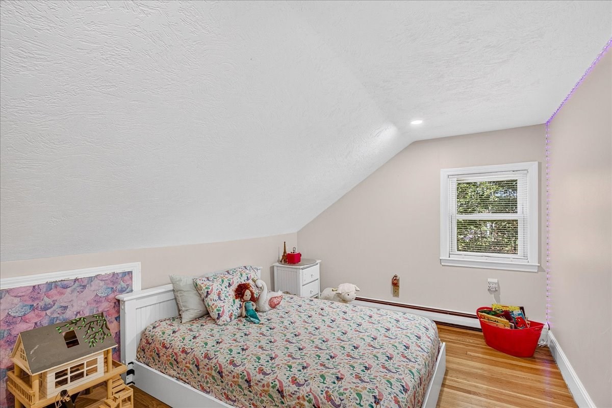 12 Pat Road Hanover, MA 02339 - Photo 18 of 33 Gallery Image 18