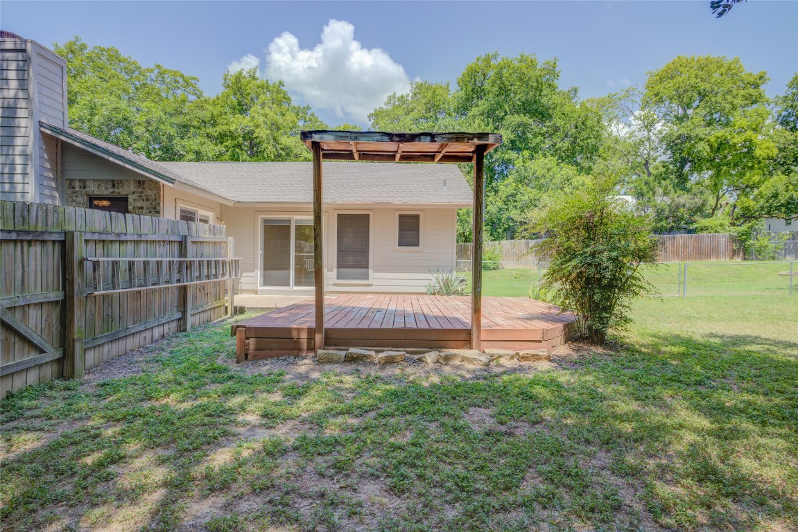 306 Corral Lane, Unit B Austin, TX 78745 - Photo 30 of 33 a view front of house with a yard
