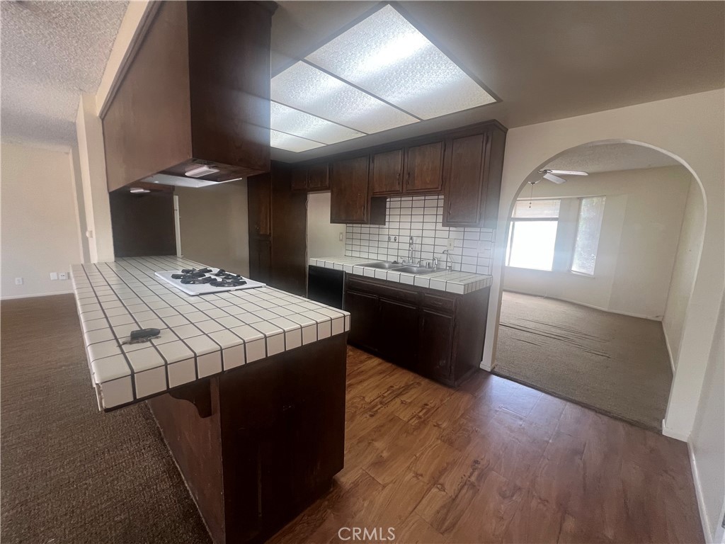 17450 Paula Lane Riverside, CA 92504 - Photo 8 of 22