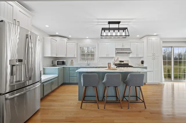 $549,900 | 224 Rolling Meadow Drive, Bangor, ME 04401