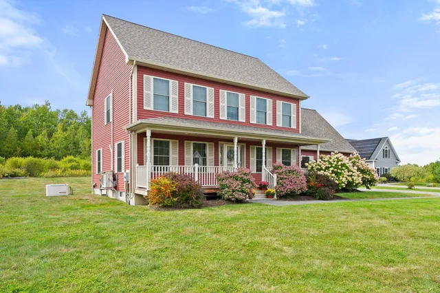 $549,900 | 224 Rolling Meadow Drive, Bangor, ME 04401
