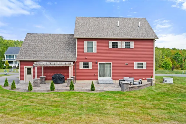 $549,900 | 224 Rolling Meadow Drive, Bangor, ME 04401