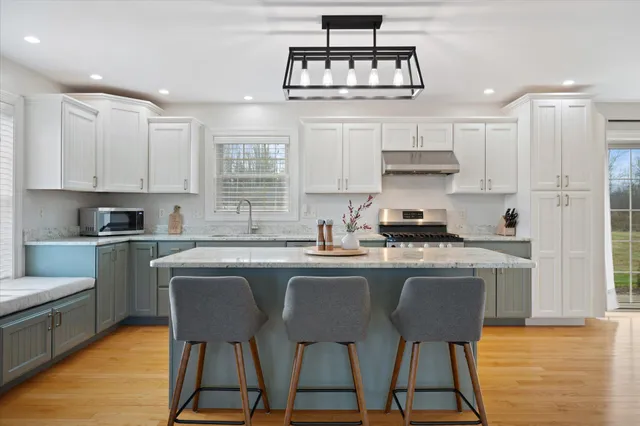 $549,900 | 224 Rolling Meadow Drive, Bangor, ME 04401