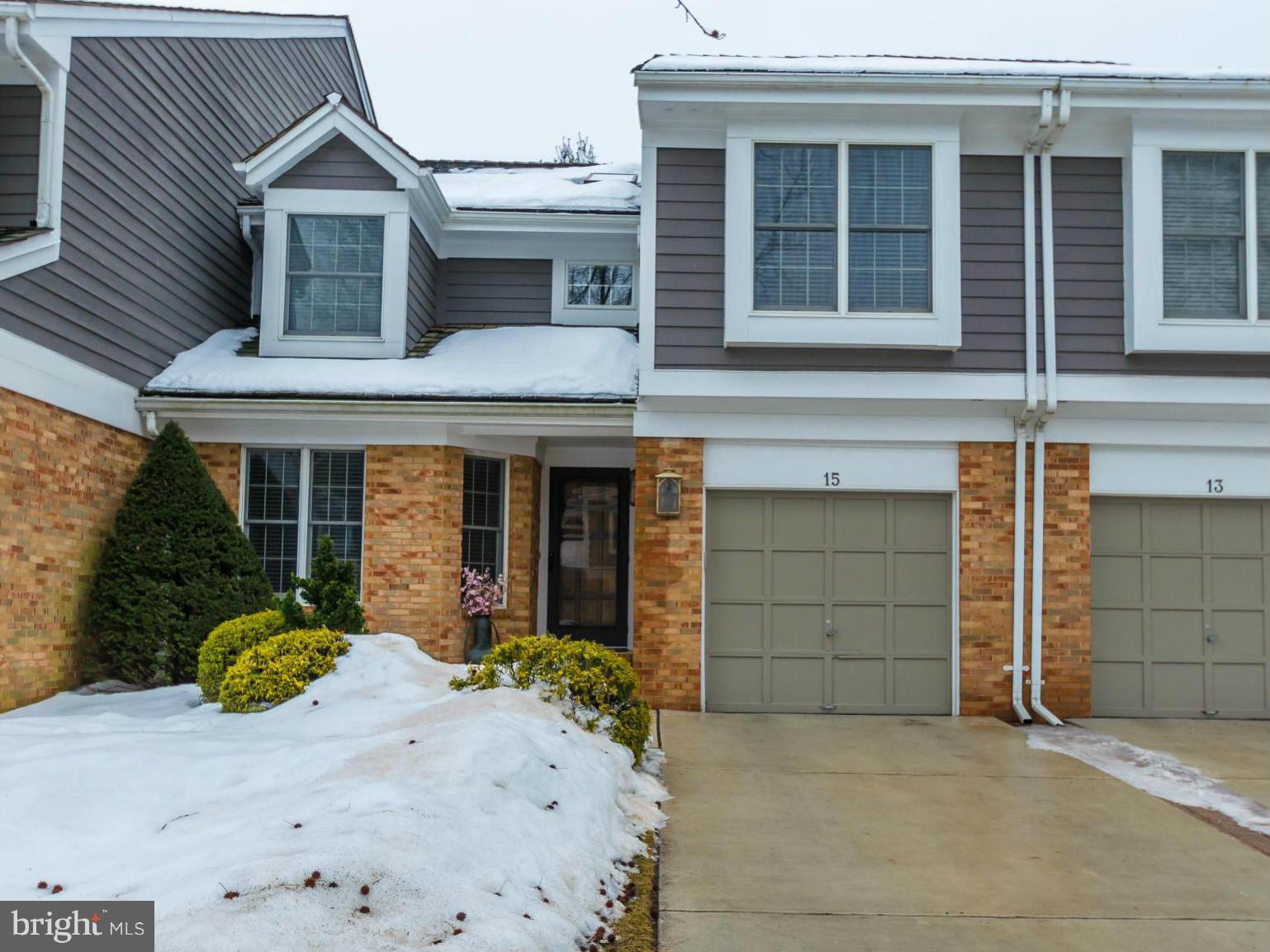 15 Raisin Tree Circle Baltimore, MD 21208 - Photo 1 of 26 Exterior (Front)