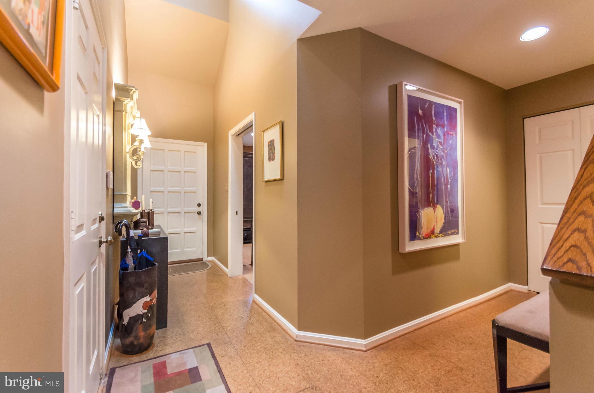 15 Raisin Tree Circle Baltimore, MD 21208 - Photo 2 of 26 Interior (General)