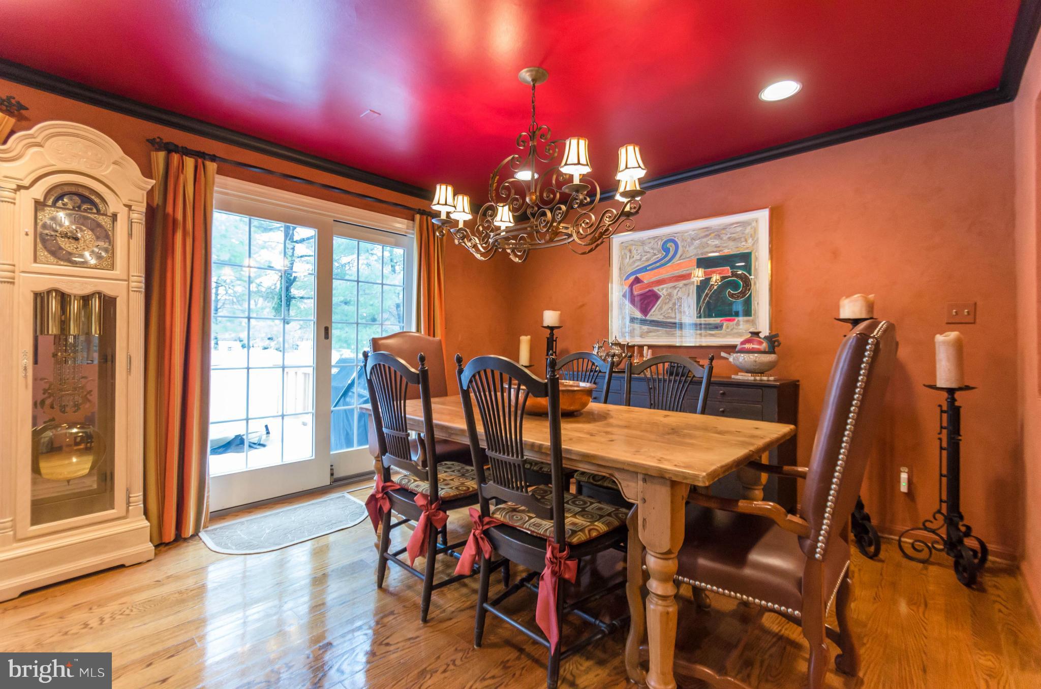 15 Raisin Tree Circle Baltimore, MD 21208 - Photo 10 of 26 Dining Room