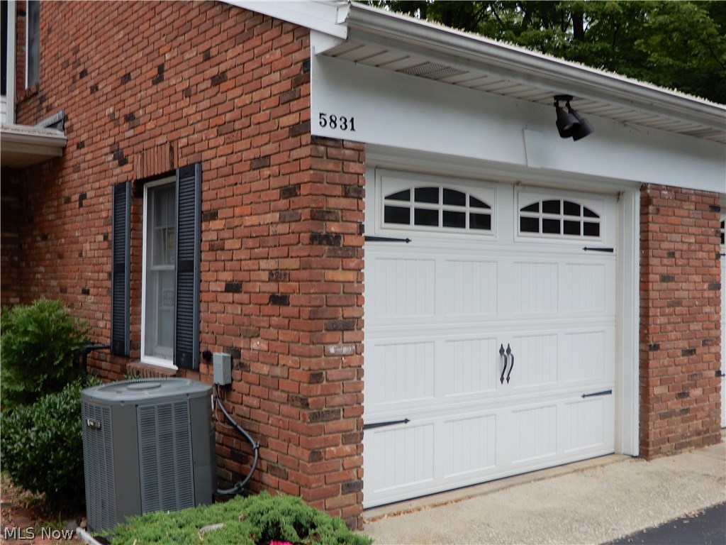 5831 Chapel Road, Unit C Madison, OH 44057 - Photo 3 of 24