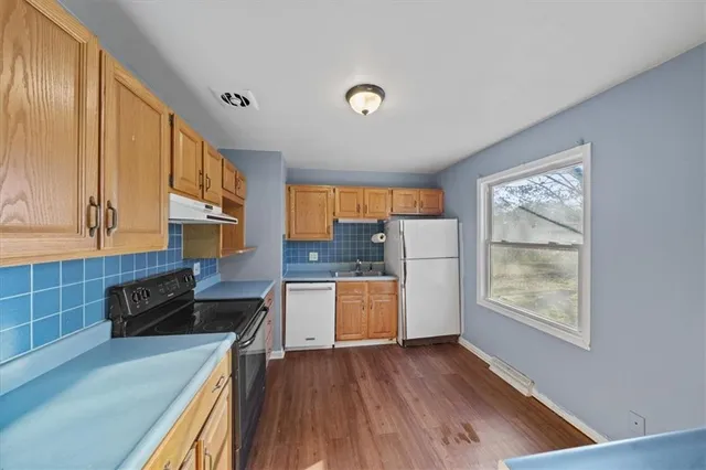 $299,500 | 9918 Benson Drive, Overland Park, KS 66212