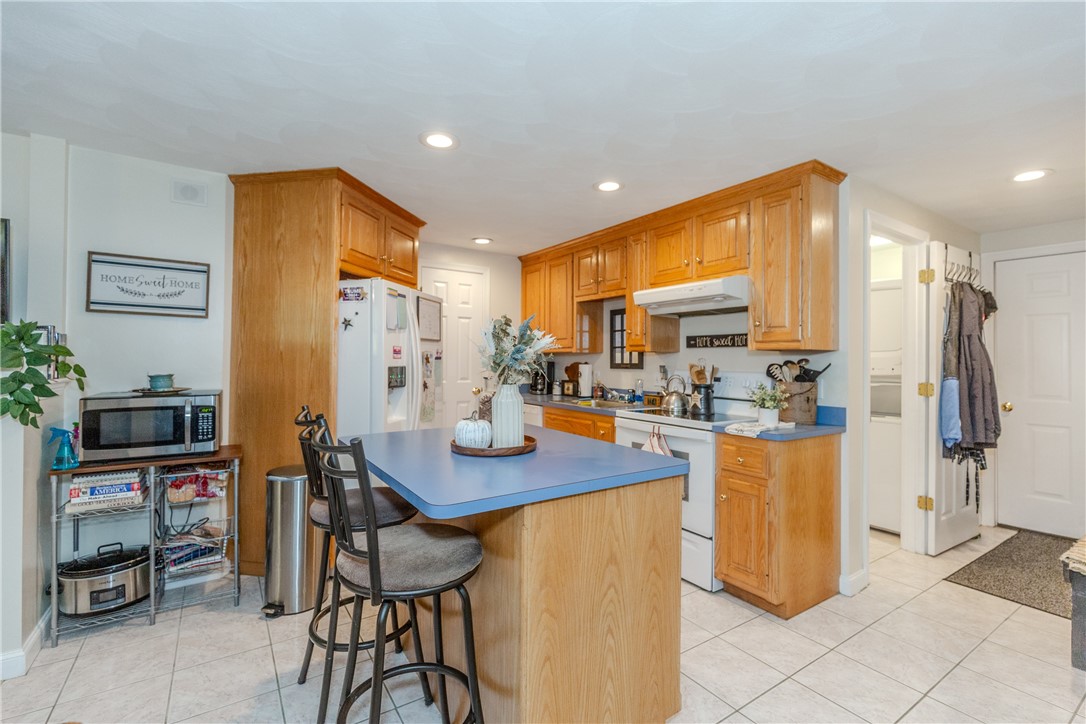 168 Old River Road Lincoln, RI 02865 - Photo 34 of 50