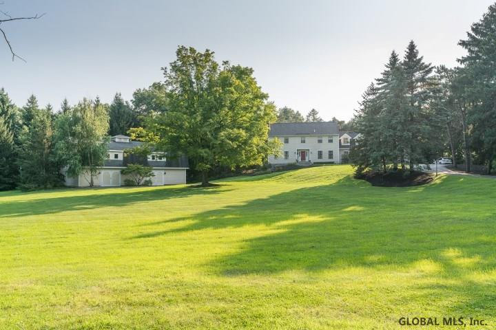 124 Maxwell Road Colonie, NY 12110 - Photo 2 of 50 Photo 2