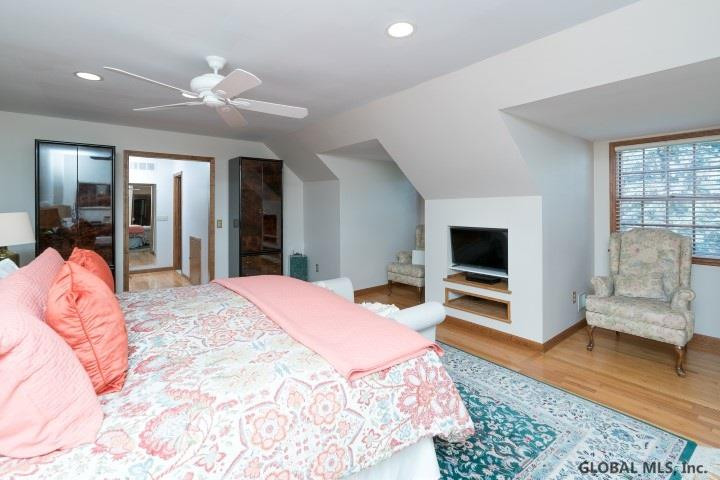 124 Maxwell Road Colonie, NY 12110 - Photo 23 of 50 Photo 23