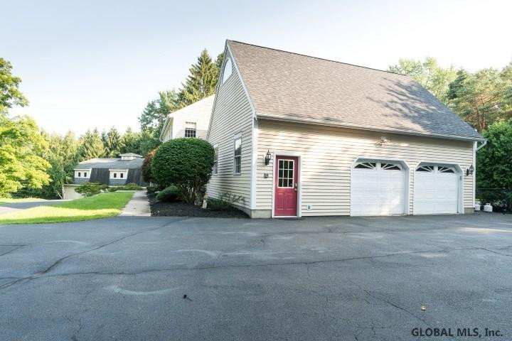 124 Maxwell Road Colonie, NY 12110 - Photo 48 of 50 Photo 48