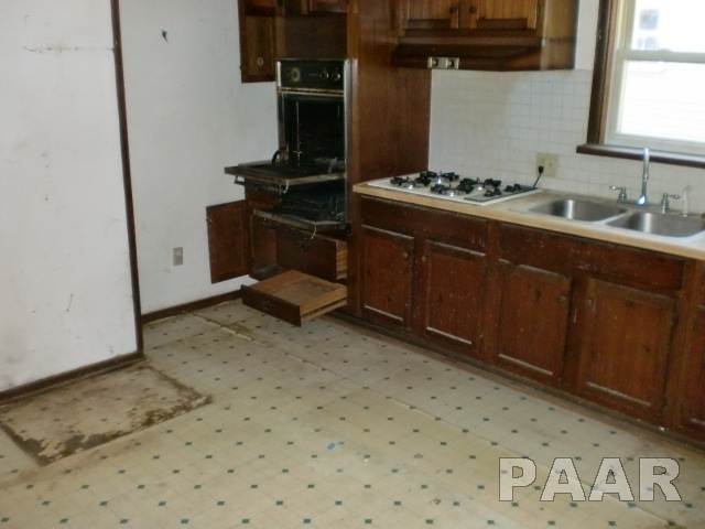 102 North 3rd Street Dunlap, IL 61525 - Photo 2 of 8 Gallery Image 2