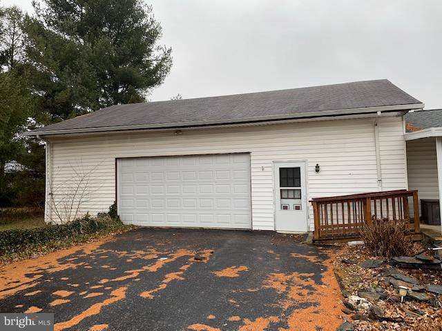 2485 Manor Road York, PA 17408 - Photo 2 of 7