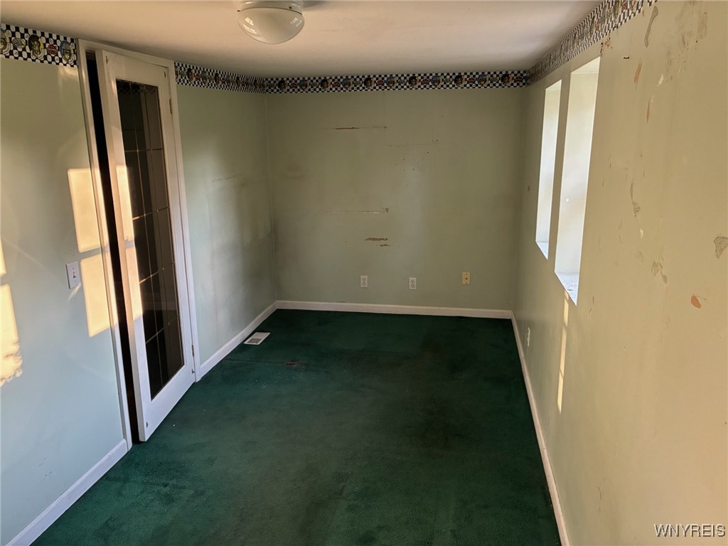 2331 Washington Avenue Wilson, NY 14172 - Photo 7 of 10